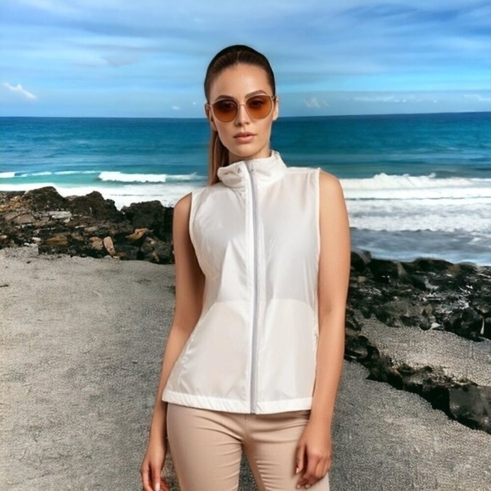 Gap Fit Women's White Zip Front Vest S Athletic Sleeveless Nylon Pockets VG